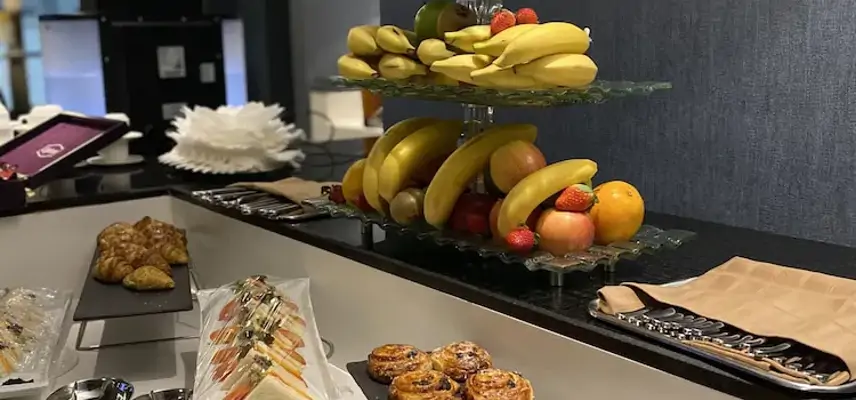 Al Aqeeq Madinah Hotel image